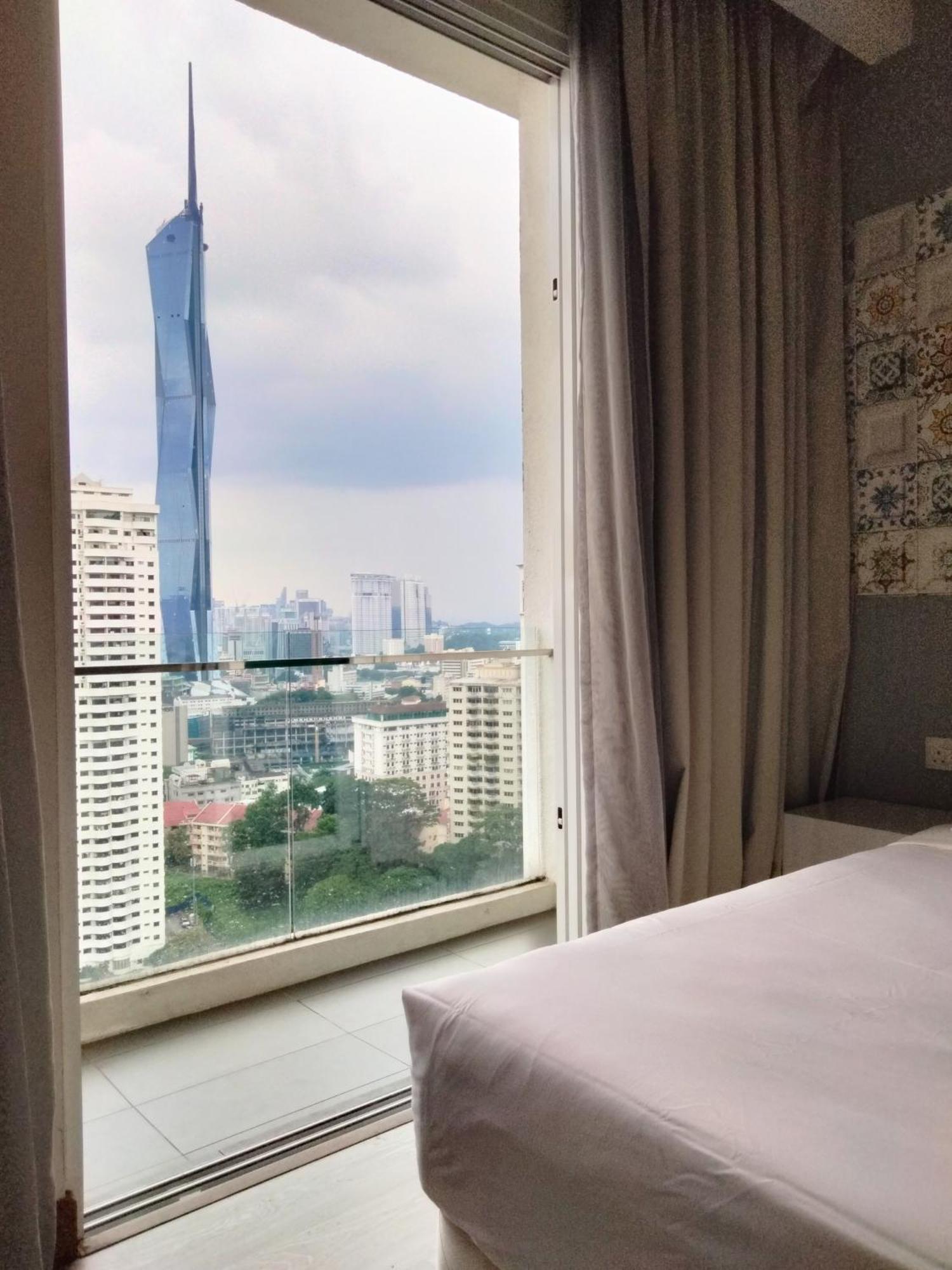 Ferienwohnung Oneiro One Bukit Ceylon Kuala Lumpur Exterior foto